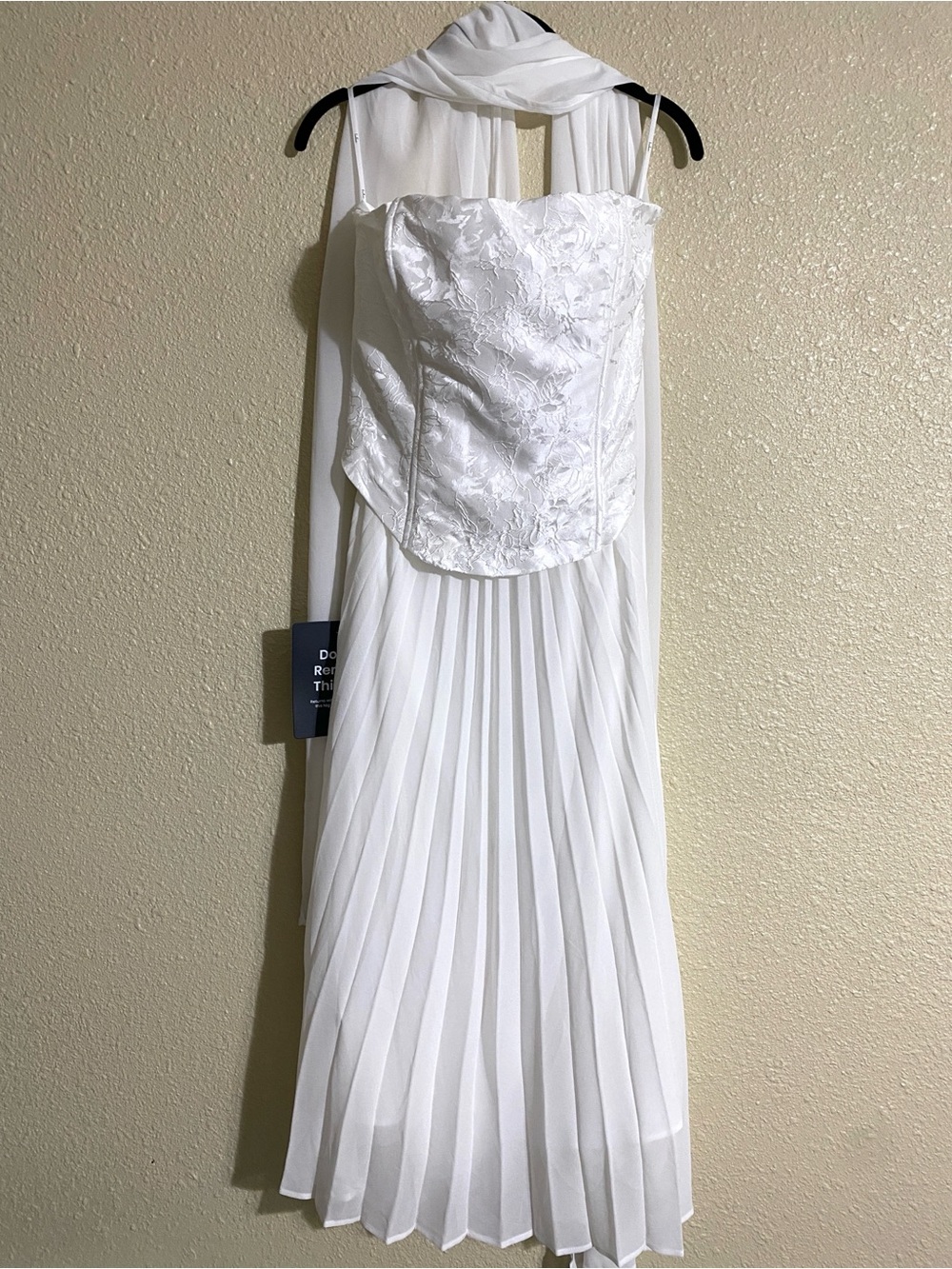 Lulus Laubrey White Floral Jacquard Midi Dress and Scarf Set Size L NWT - Picture 4 of 16